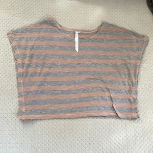 Cute Exist striped crop top!